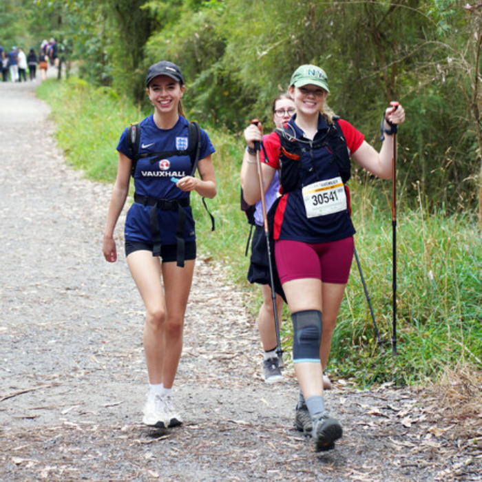 Australia: Walkers on the trail of the final Trailwalker. Photo: Aimee Han/Oxfam